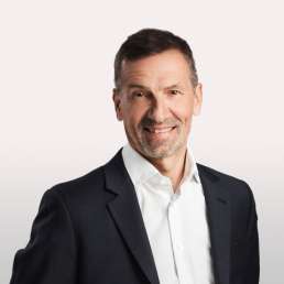 Dr. Stefan Poledna